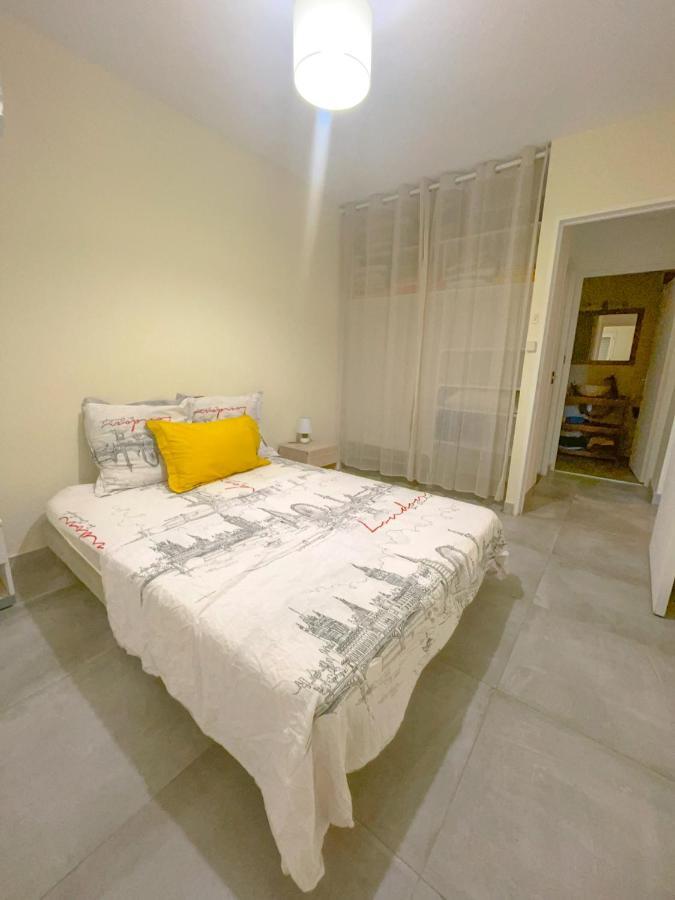 L'Hermitage - Appartement T3 En Bord De Plage Filaos Bagian luar foto