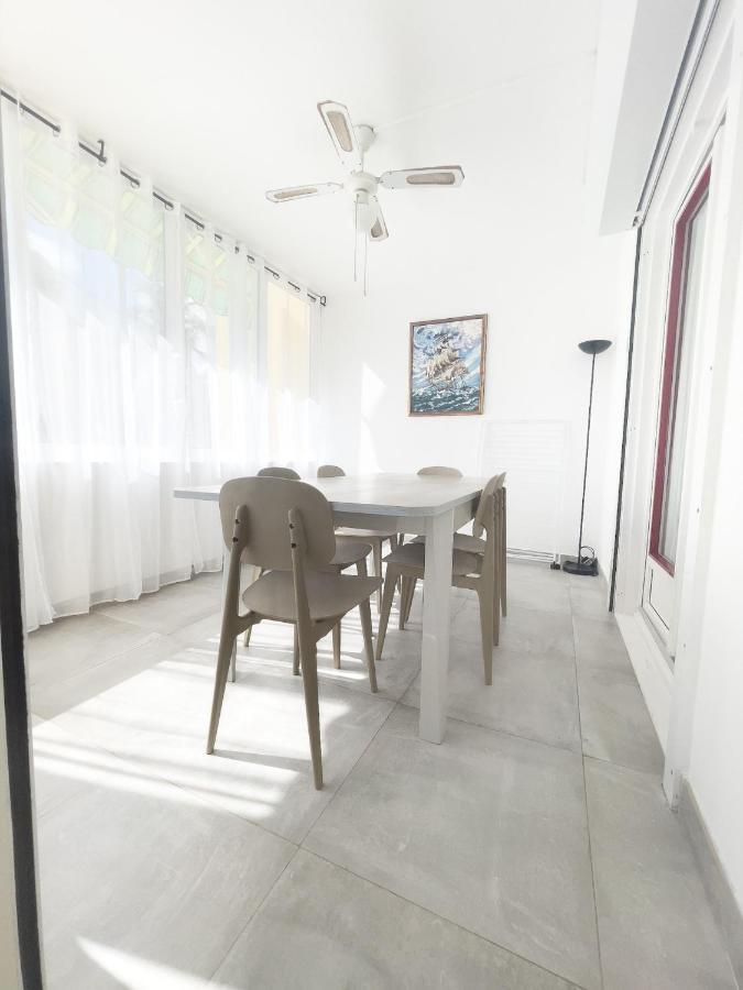 L'Hermitage - Appartement T3 En Bord De Plage Filaos Bagian luar foto